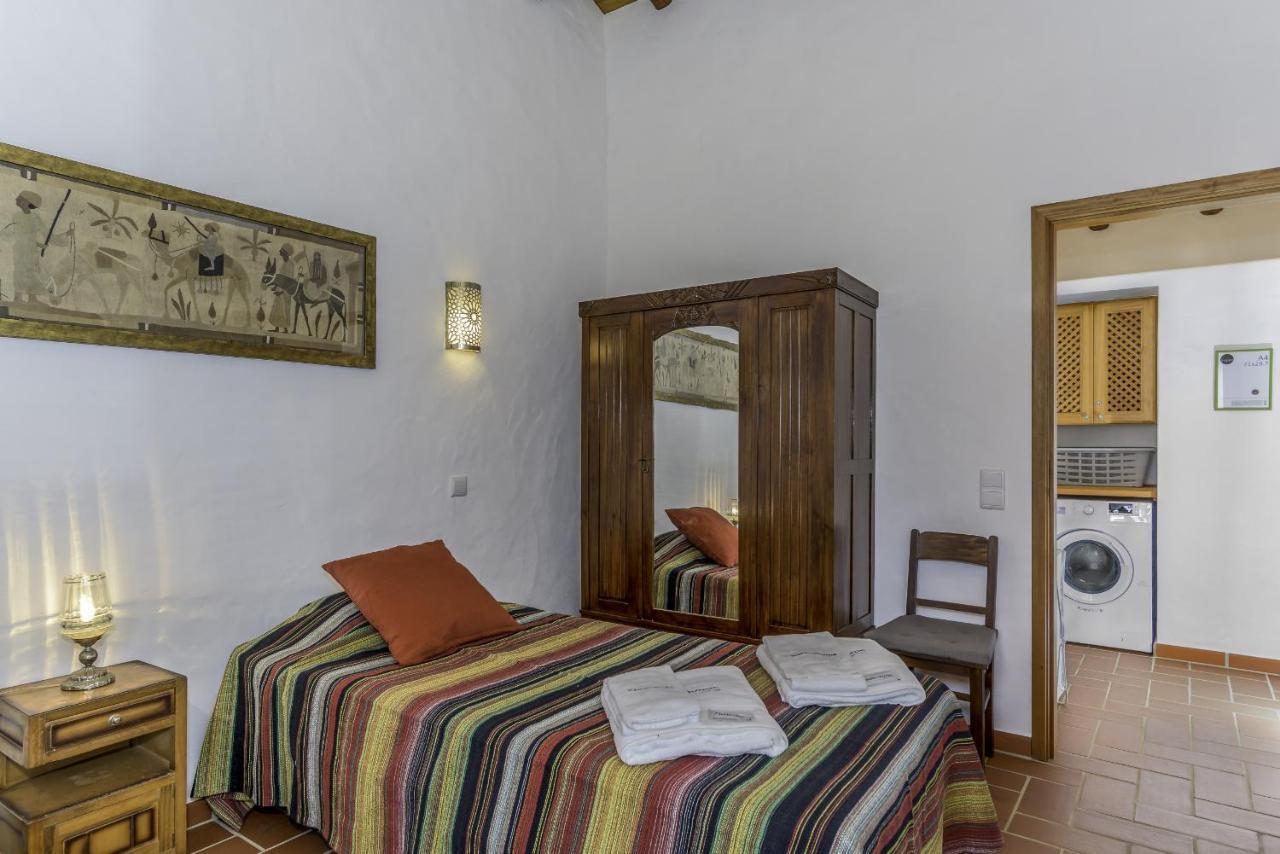 לאגוּ‏ש Casas Da Capela Do Monte, Country Houses מראה חיצוני תמונה